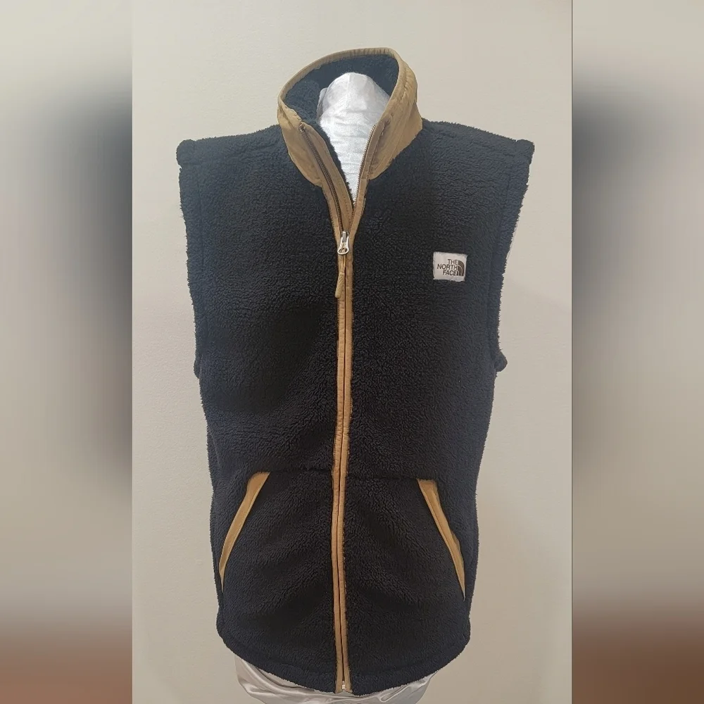 MEN'S THE NORTH FACE BLACK FLEECE VEST WITH TAN TRIM (sz Small)